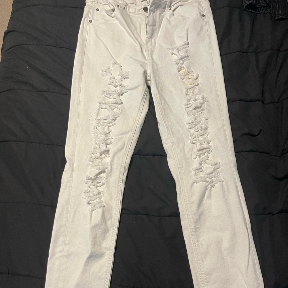Forever 21 white ripped jeans size 27
